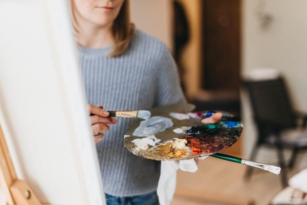 Guide des différentes peintures pour artistes : comparaison et utilisation