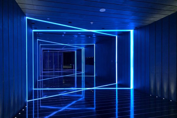 Comment choisir le meilleur système d'éclairage LED pour un bureau à domicile ?